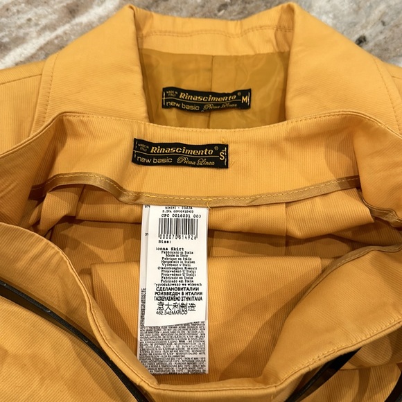 Skirt Suit Made In Italy - Picture 2 of 15